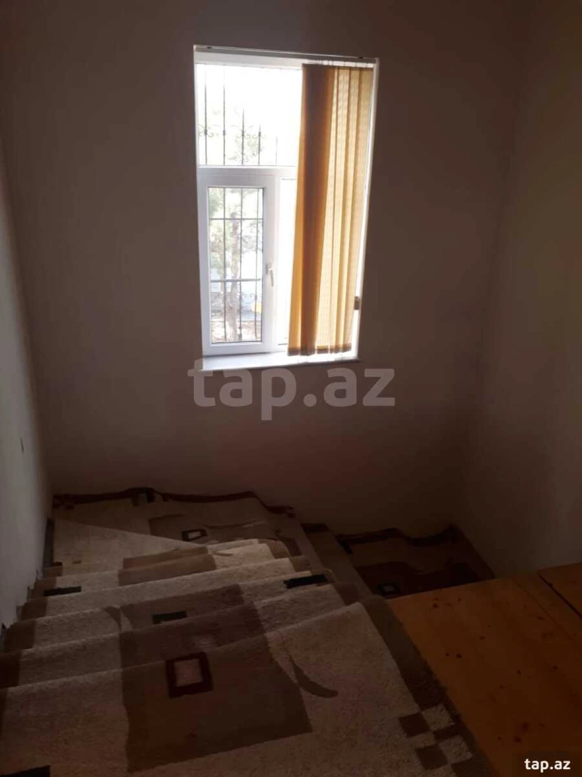 Satılır 5 otaqlı həyət evi