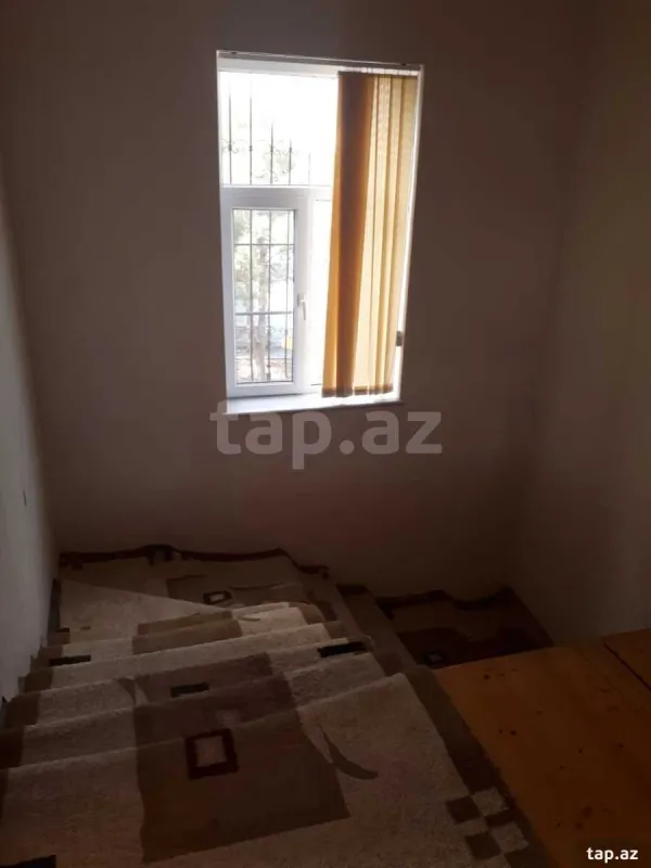 Satılır 5 otaqlı həyət evi