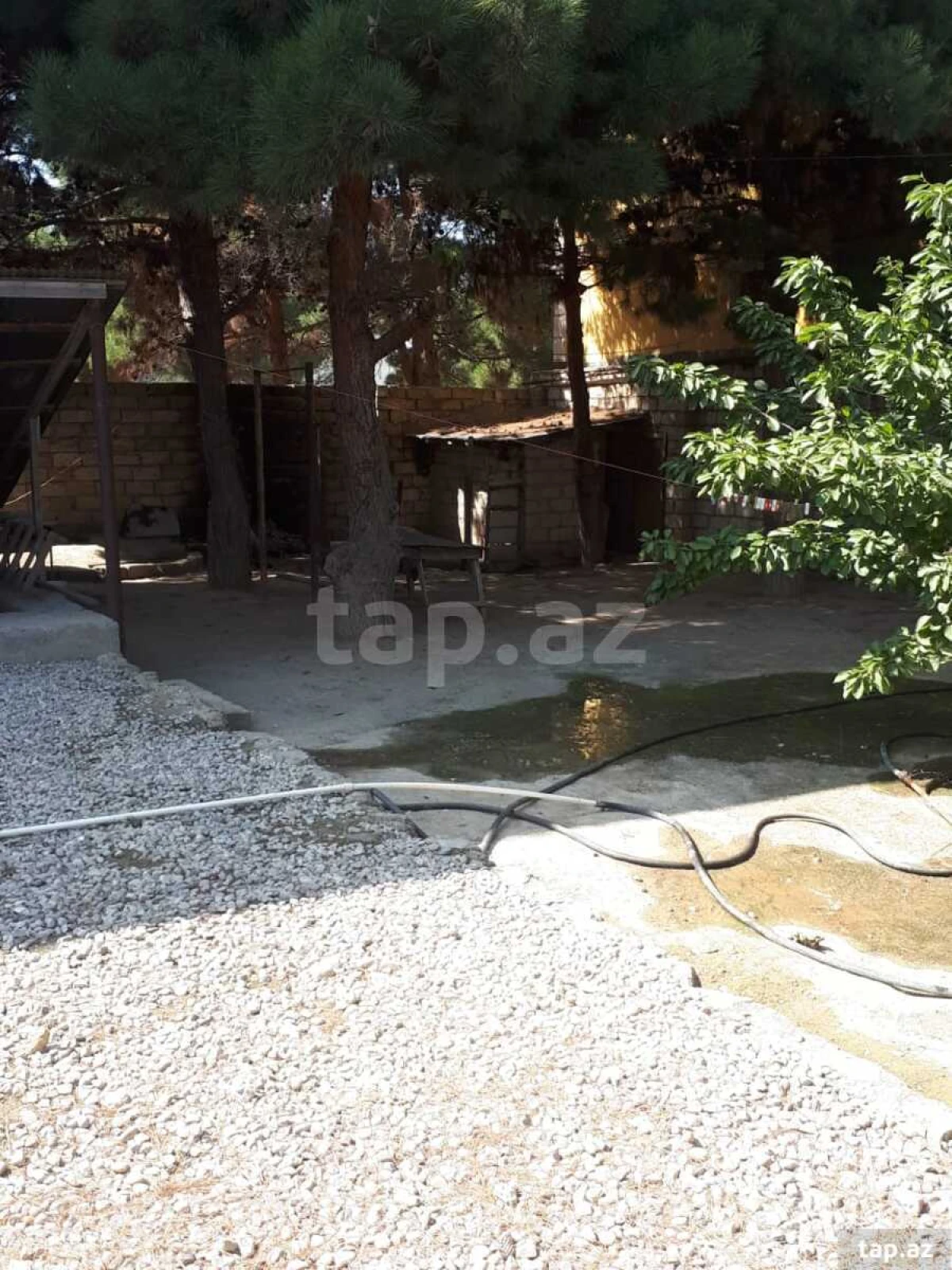 Satılır 5 otaqlı həyət evi