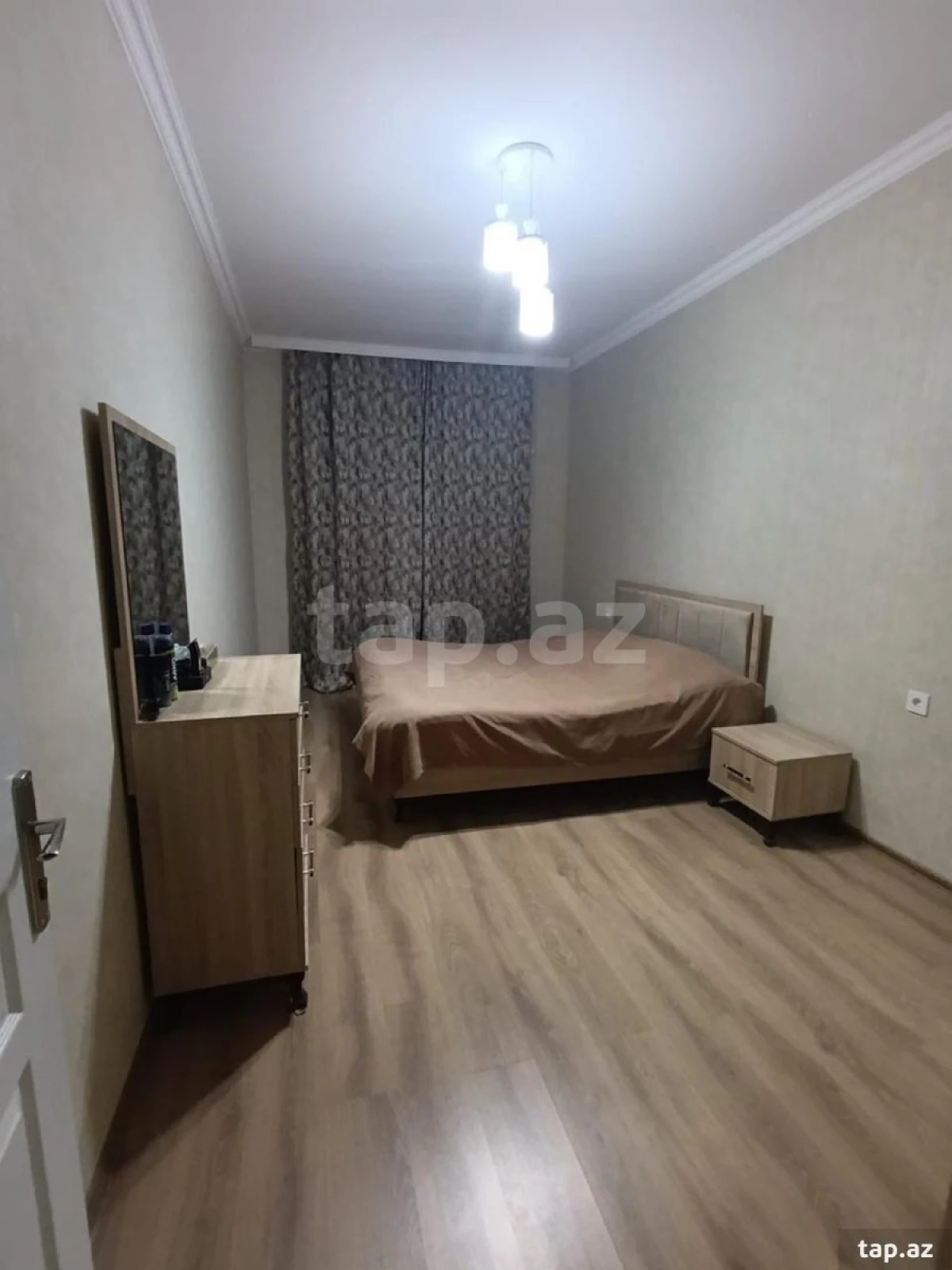 Kirayə verilir 2 otaqlı yeni tikili 62 m²