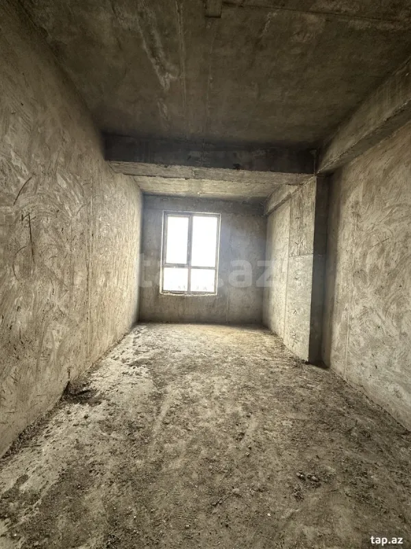 Satılır 2 otaqlı yeni tikili 76 m²