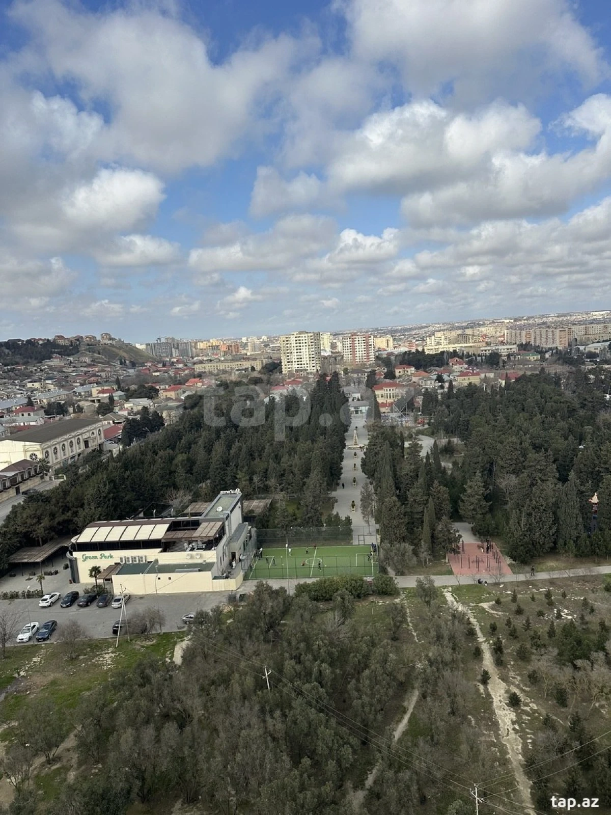 Satılır 2 otaqlı yeni tikili 76 m²