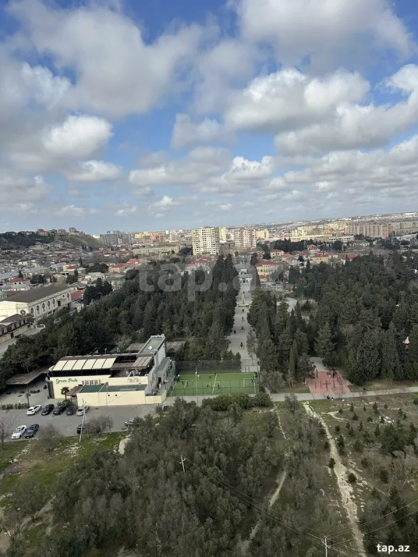 Satılır 2 otaqlı yeni tikili 76 m²