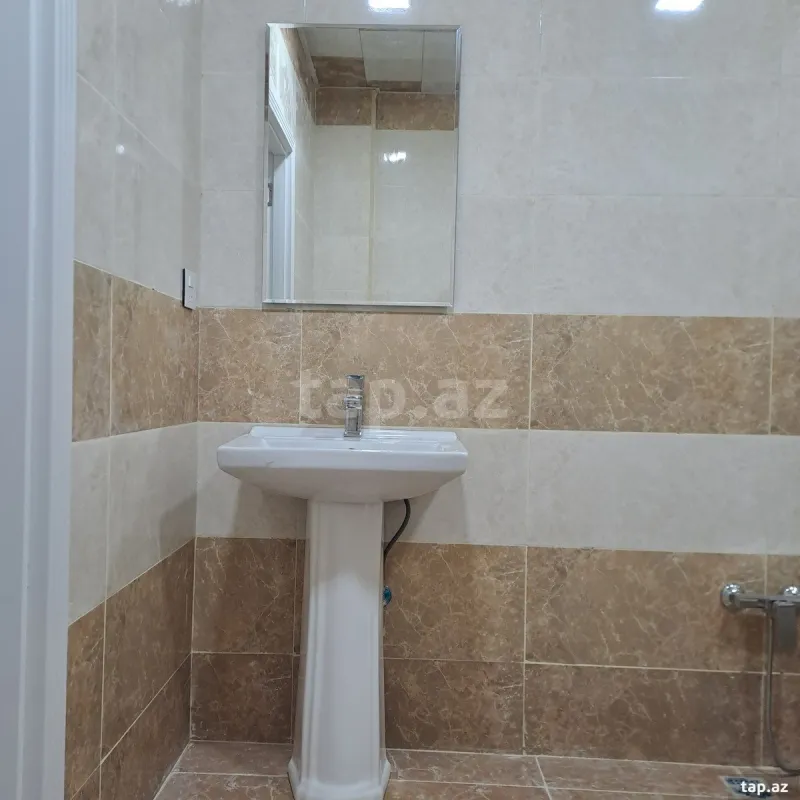 Kirayə verilir 3 otaqlı yeni tikili 90 m²