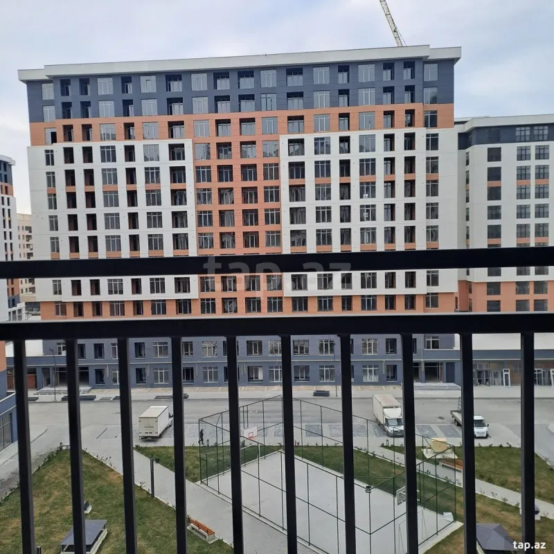 Kirayə verilir 3 otaqlı yeni tikili 90 m²