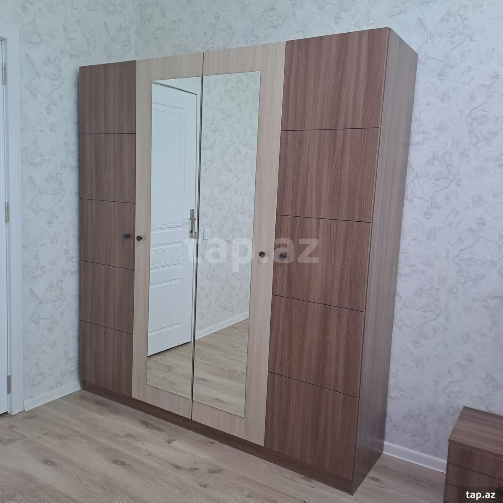 Kirayə verilir 3 otaqlı yeni tikili 90 m²
