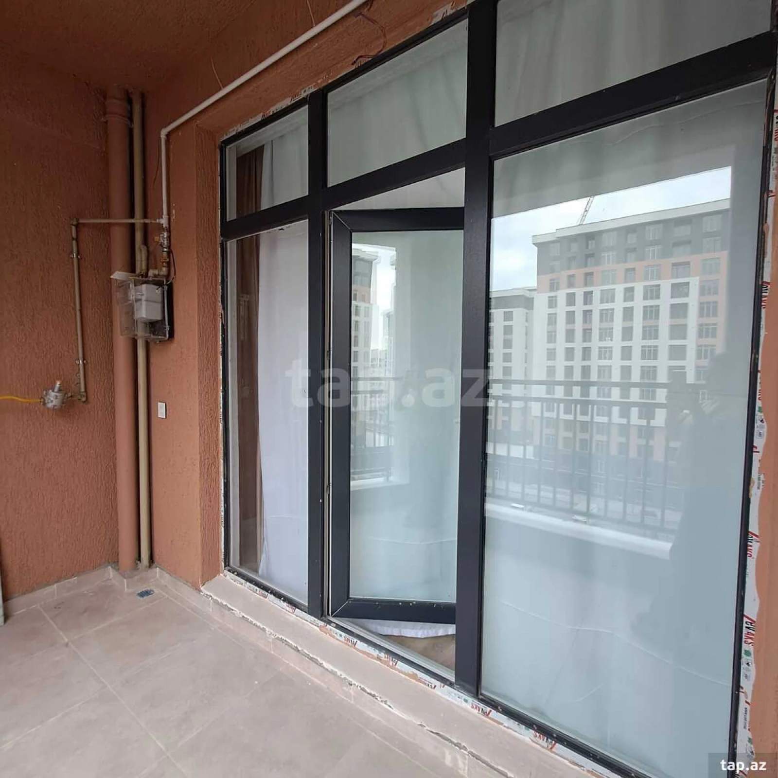 Kirayə verilir 3 otaqlı yeni tikili 90 m²