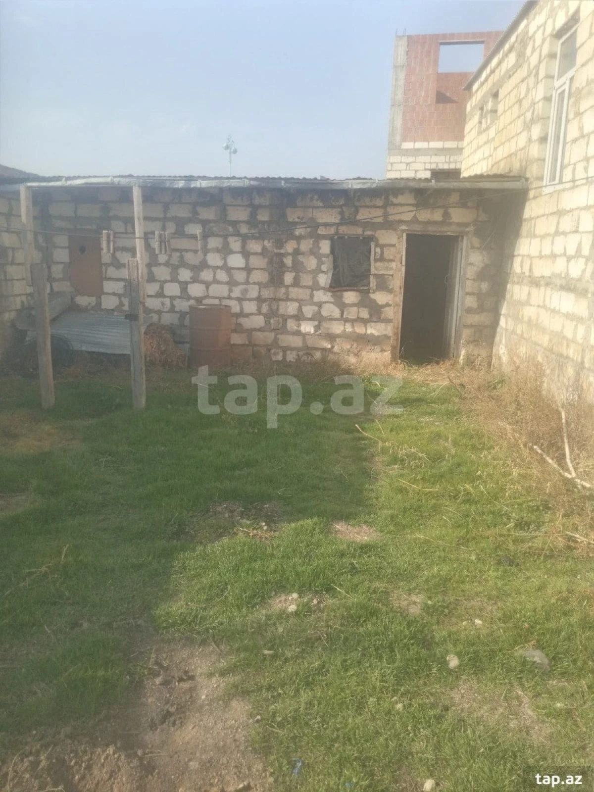 Satılır 2 otaqlı həyət evi 100 m²