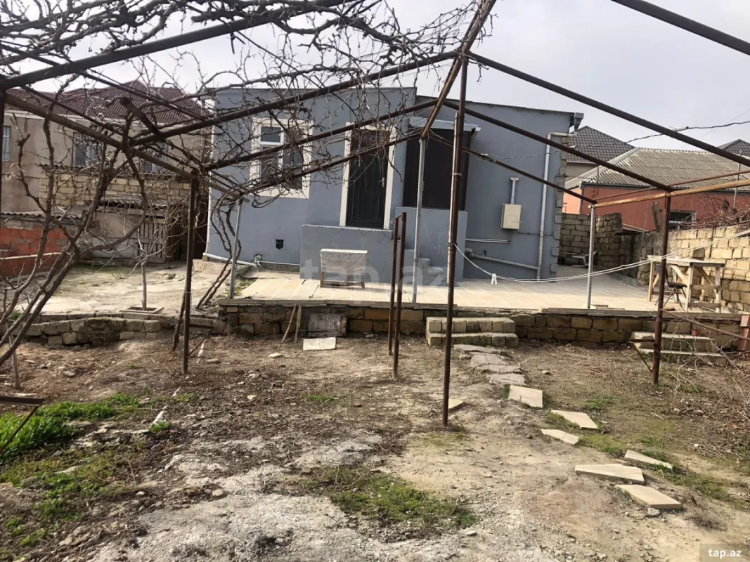 Satılır 2 otaqlı həyət evi