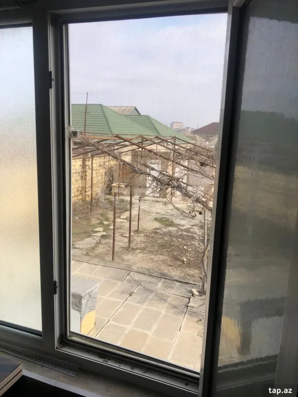 Satılır 2 otaqlı həyət evi