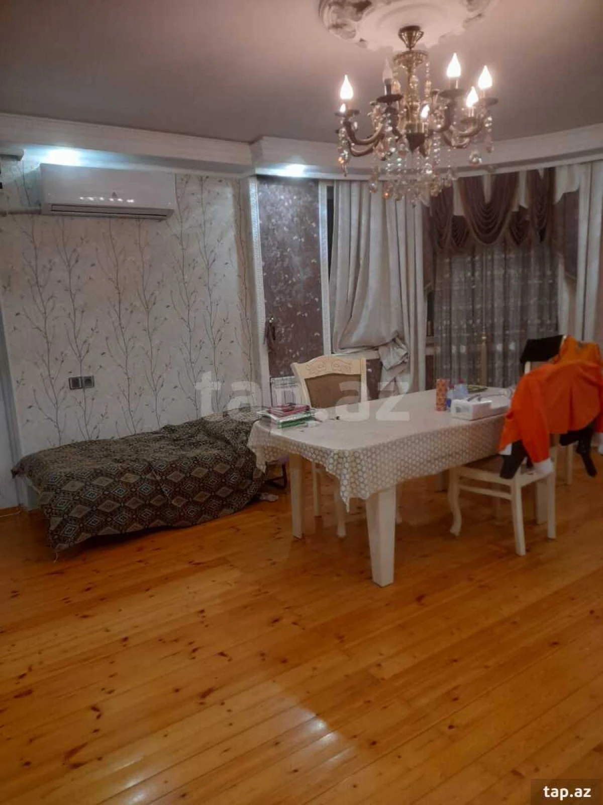 Kirayə verilir 3 otaqlı yeni tikili 100 m²