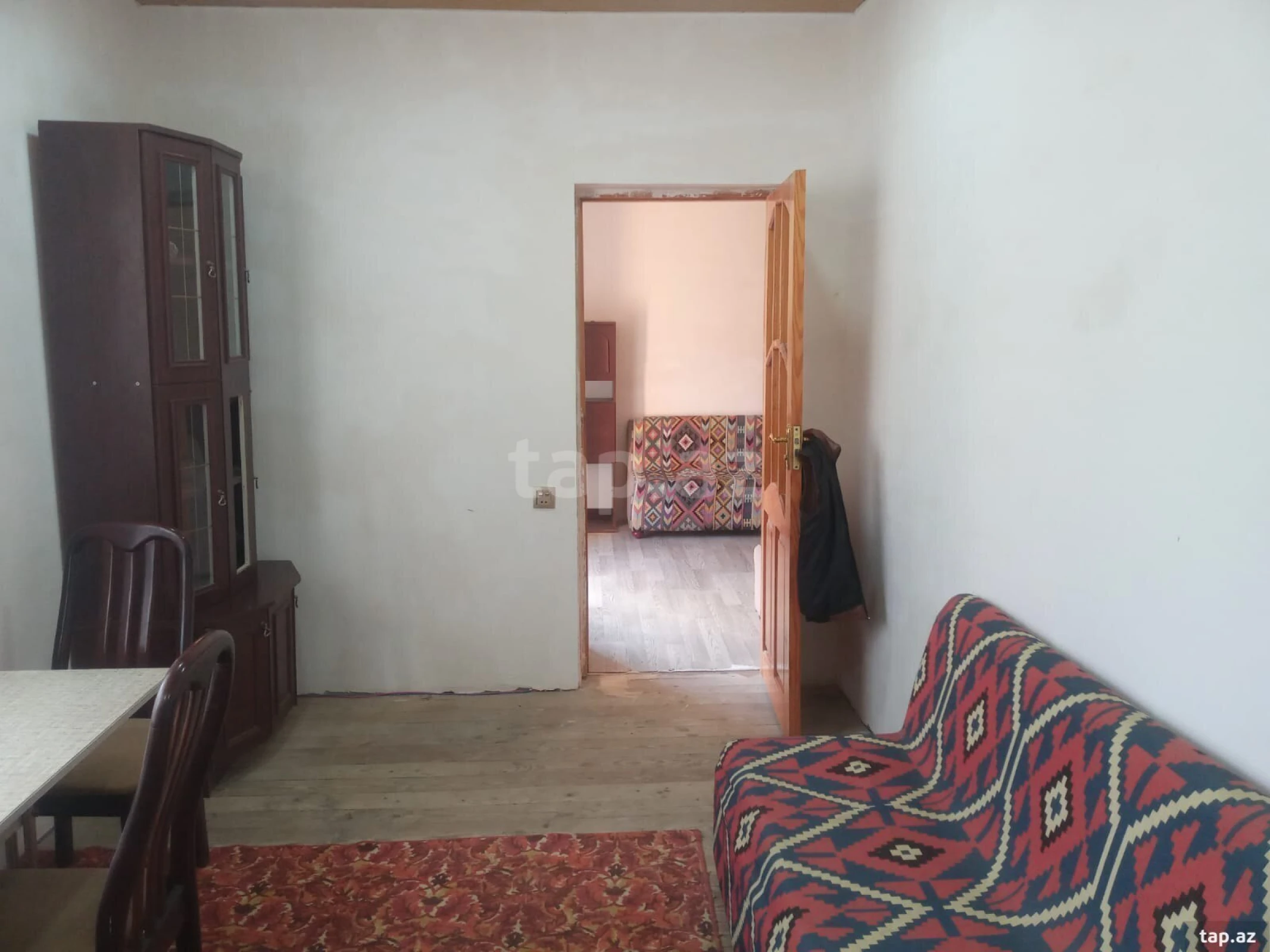 Kirayə verilir 4 otaqlı həyət evi