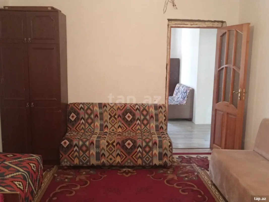 Kirayə verilir 4 otaqlı həyət evi