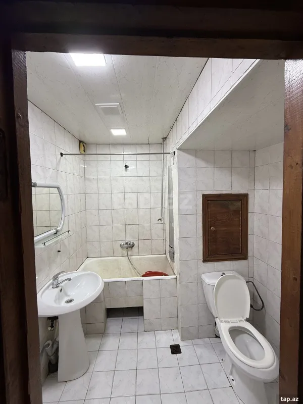 Kirayə verilir 3 otaqlı mənzil 80 m²