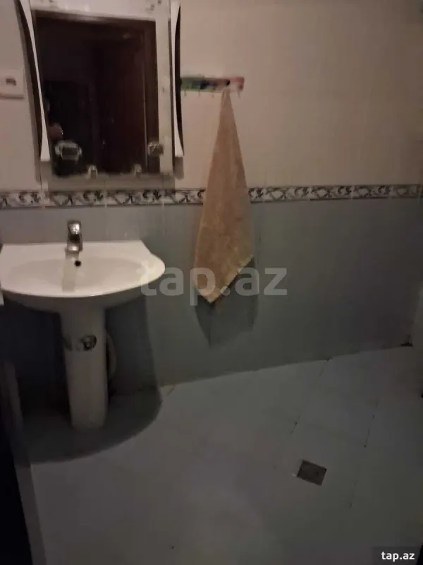 Kirayə verilir 2 otaqlı yeni tikili 100 m²