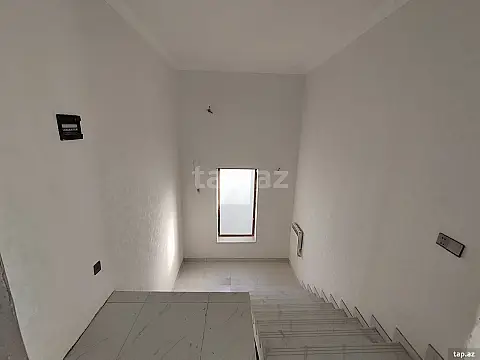 Satılır 6 otaqlı həyət evi