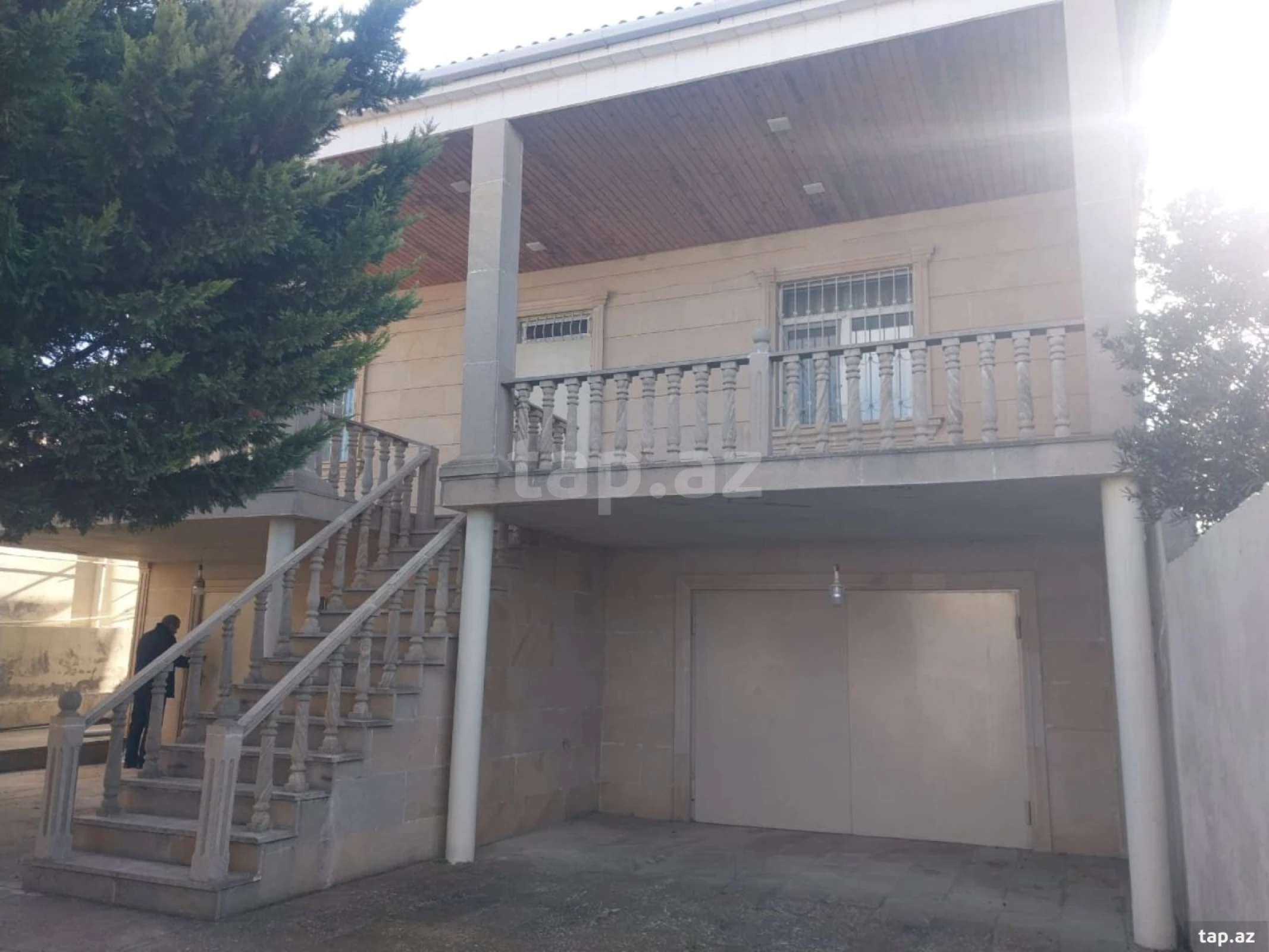 Satılır 3 otaqlı həyət evi