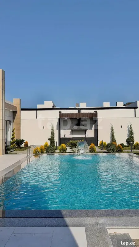 Satılır 5 otaqlı həyət evi