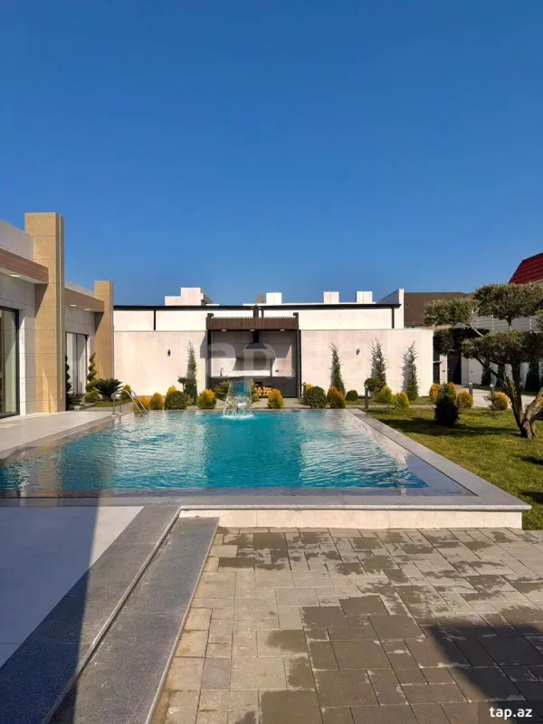 Satılır 5 otaqlı həyət evi