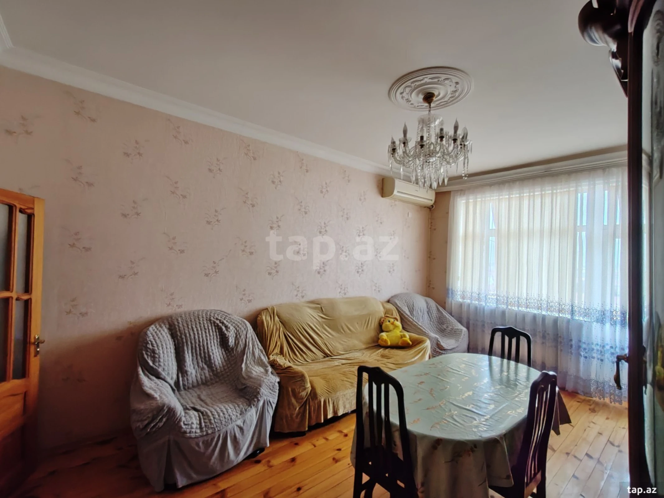 Kirayə verilir 3 otaqlı yeni tikili 100 m²