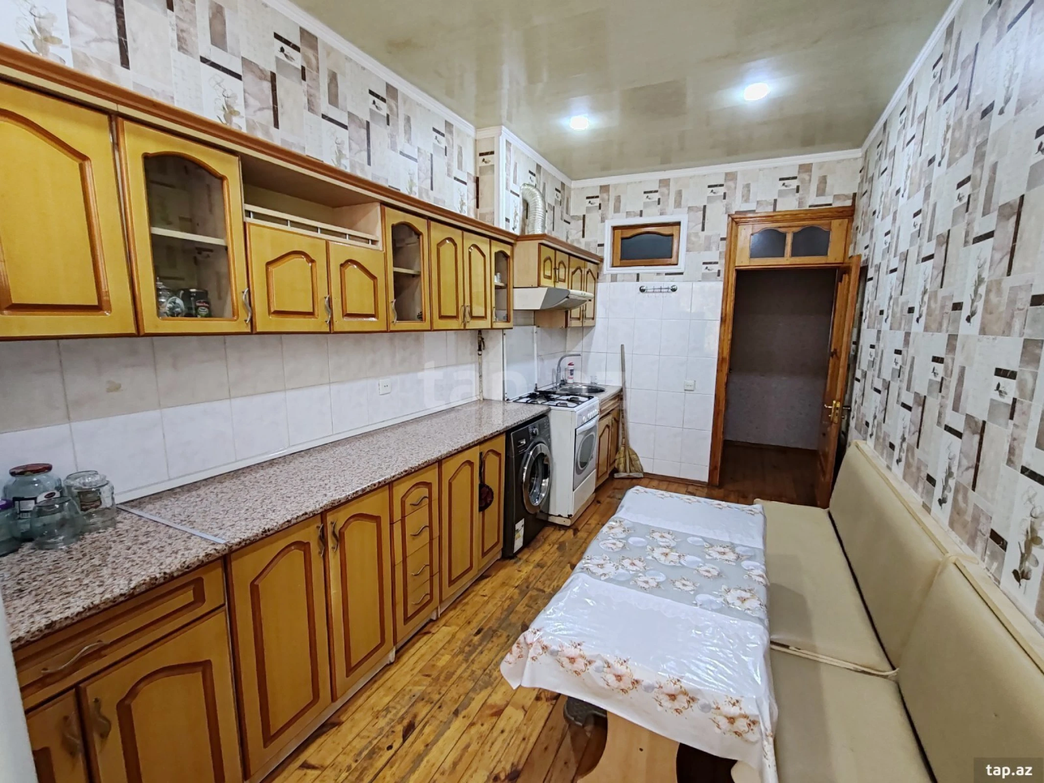 Kirayə verilir 3 otaqlı yeni tikili 100 m²