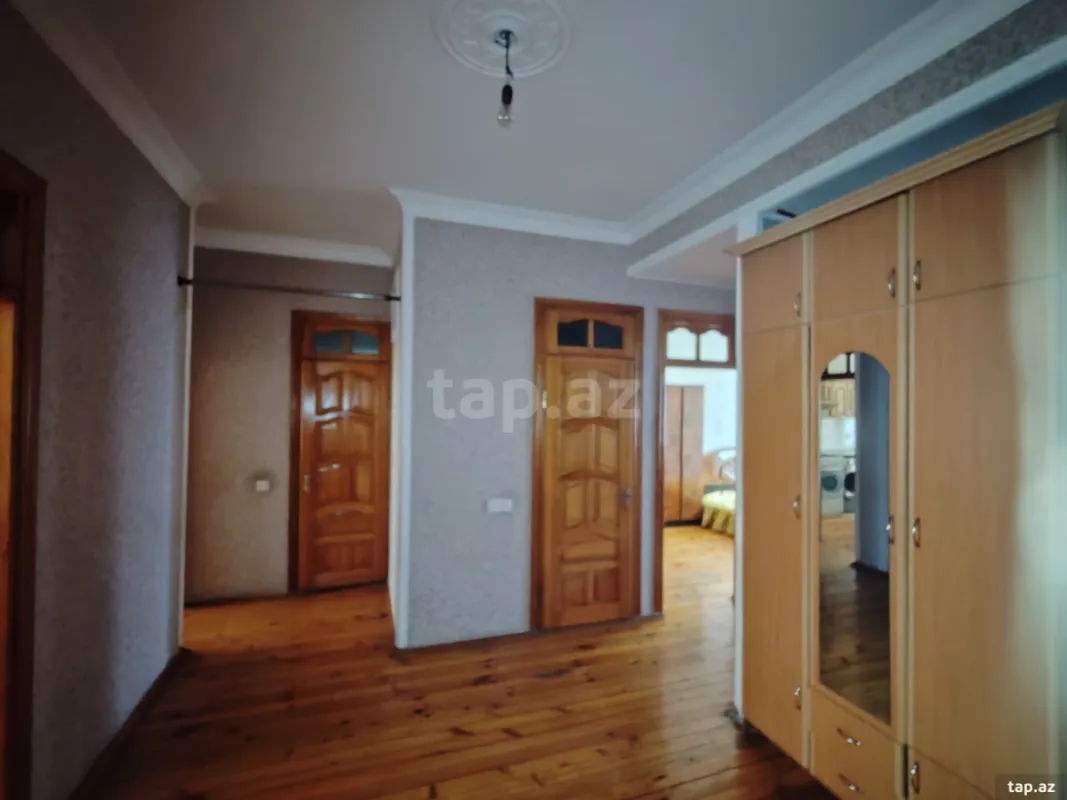 Kirayə verilir 3 otaqlı yeni tikili 100 m²