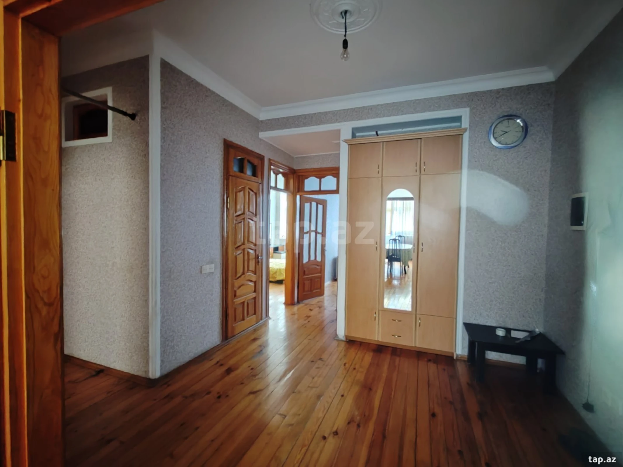 Kirayə verilir 3 otaqlı yeni tikili 100 m²