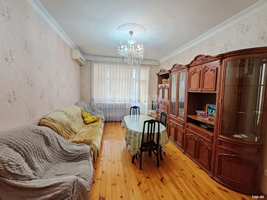 Kirayə verilir 3 otaqlı yeni tikili 100 m²