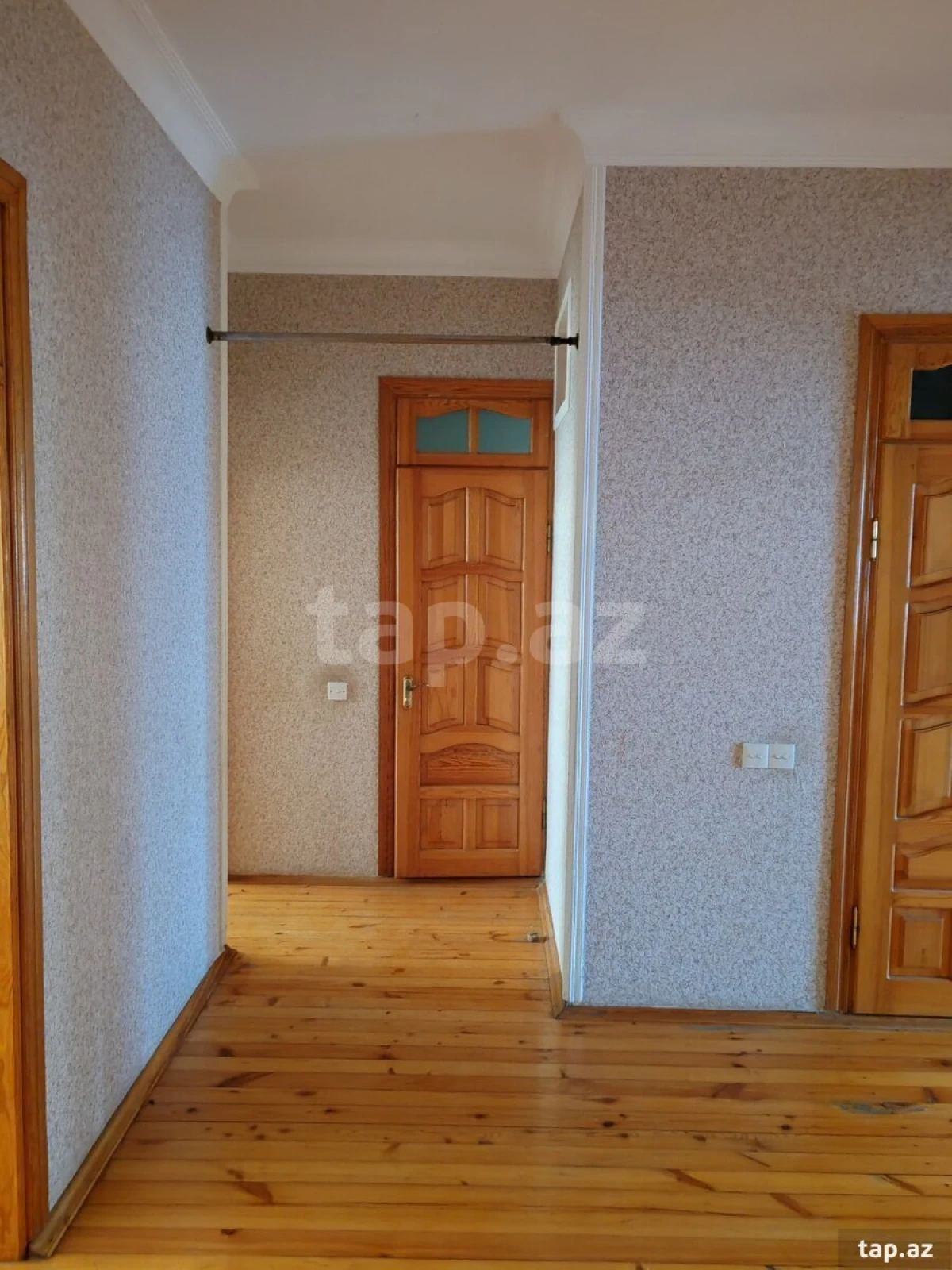 Kirayə verilir 3 otaqlı yeni tikili 100 m²