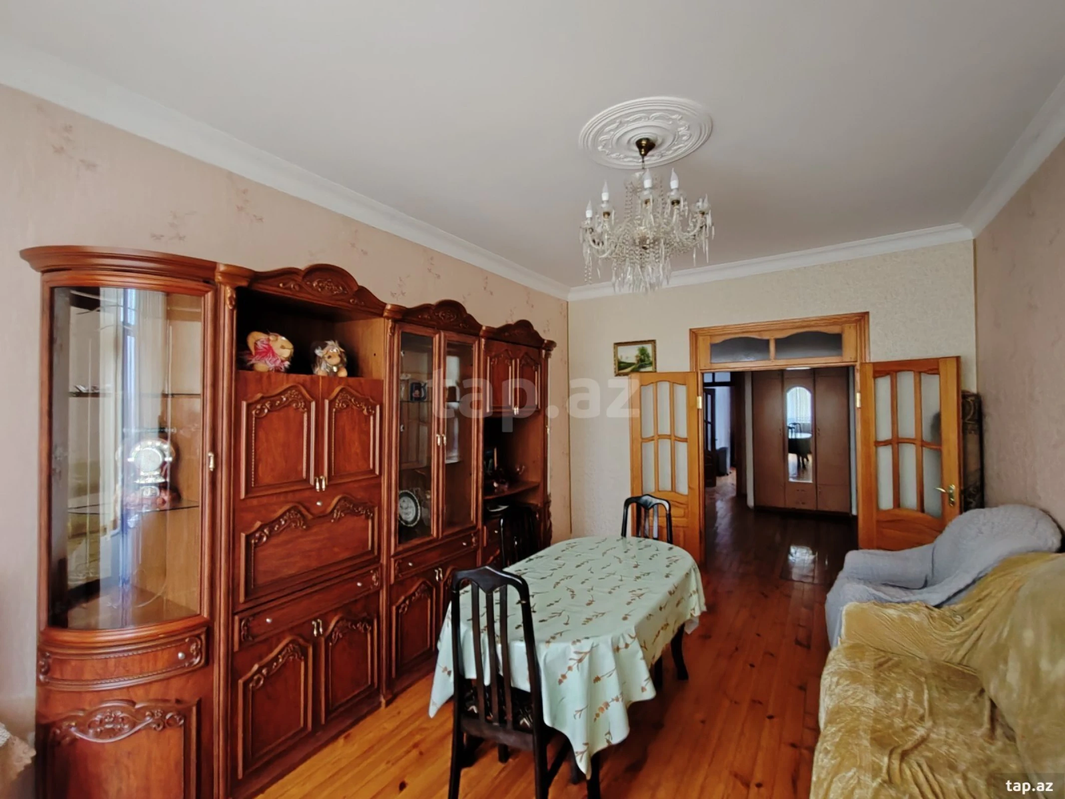 Kirayə verilir 3 otaqlı yeni tikili 100 m²