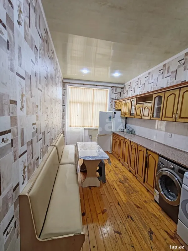 Kirayə verilir 3 otaqlı yeni tikili 100 m²