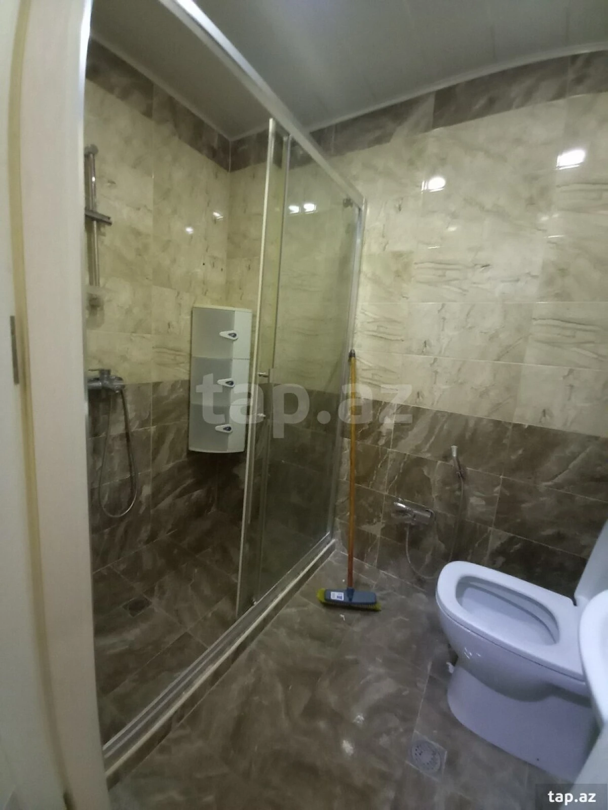 Kirayə verilir 2 otaqlı yeni tikili 44 m²