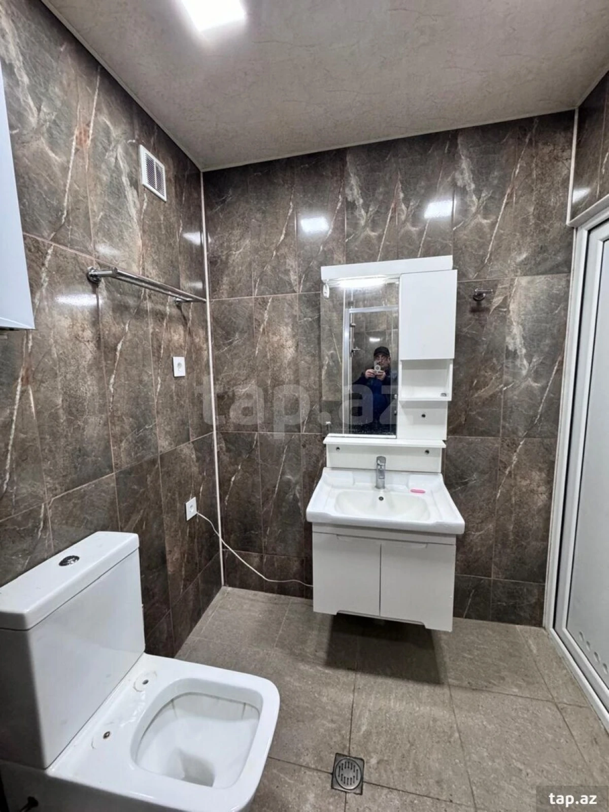 Satılır 2 otaqlı mənzil 55 m²