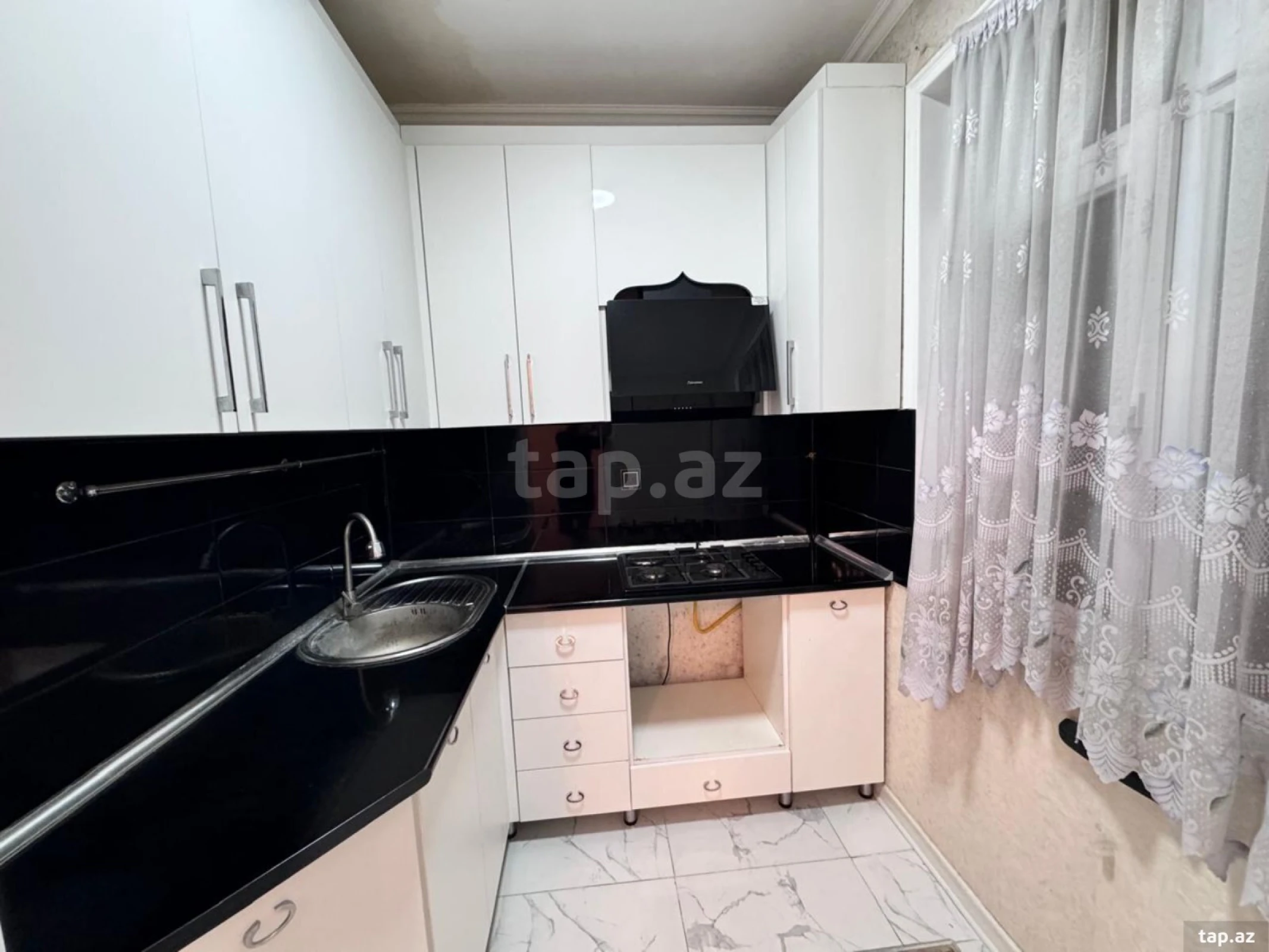 Satılır 2 otaqlı mənzil 55 m²