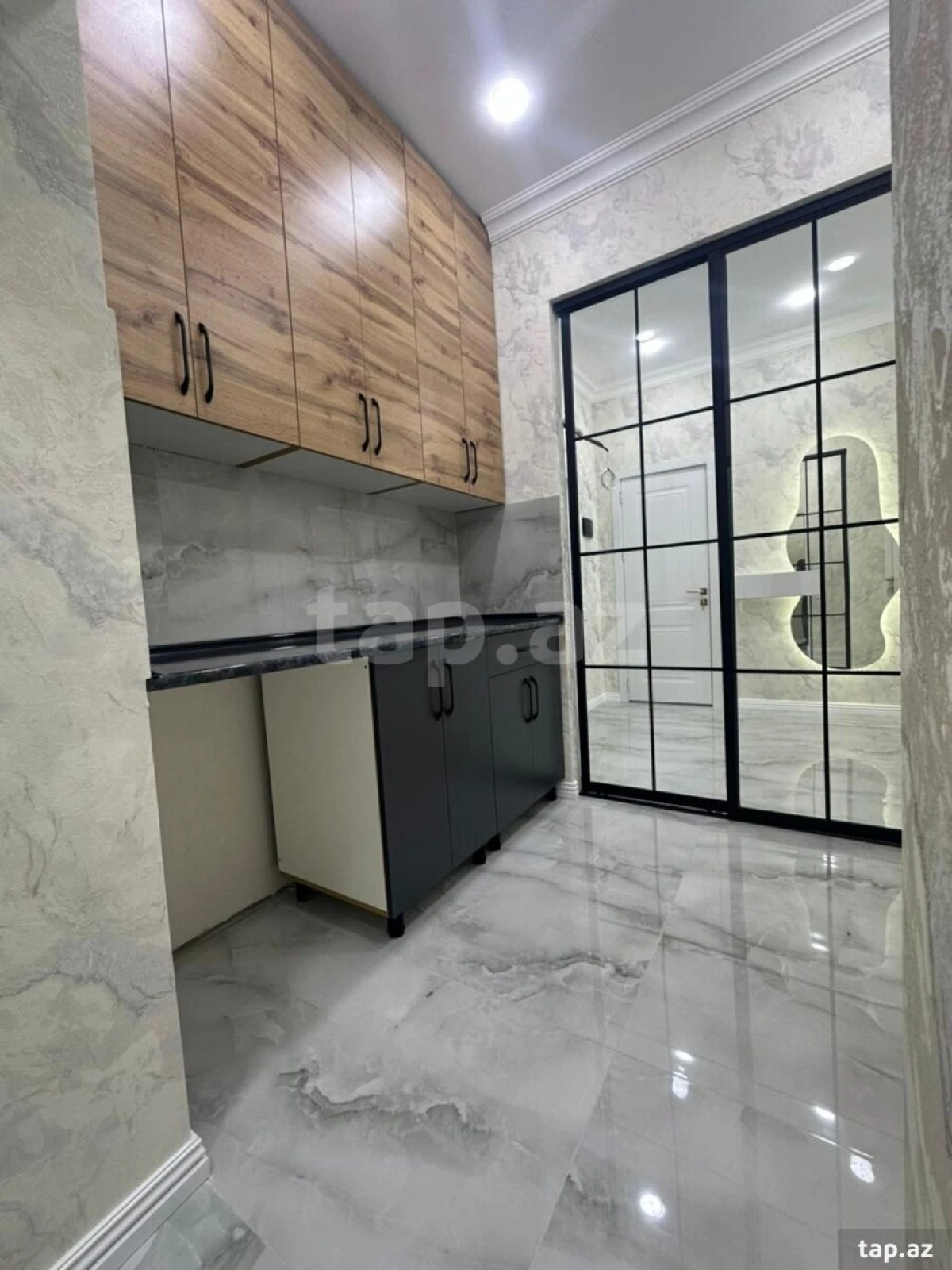 Satılır 2 otaqlı yeni tikili 56 m²