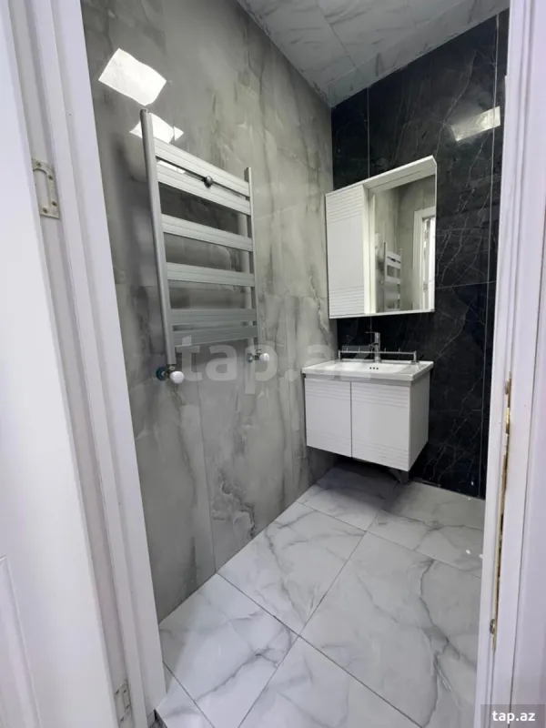 Satılır 2 otaqlı yeni tikili 56 m²