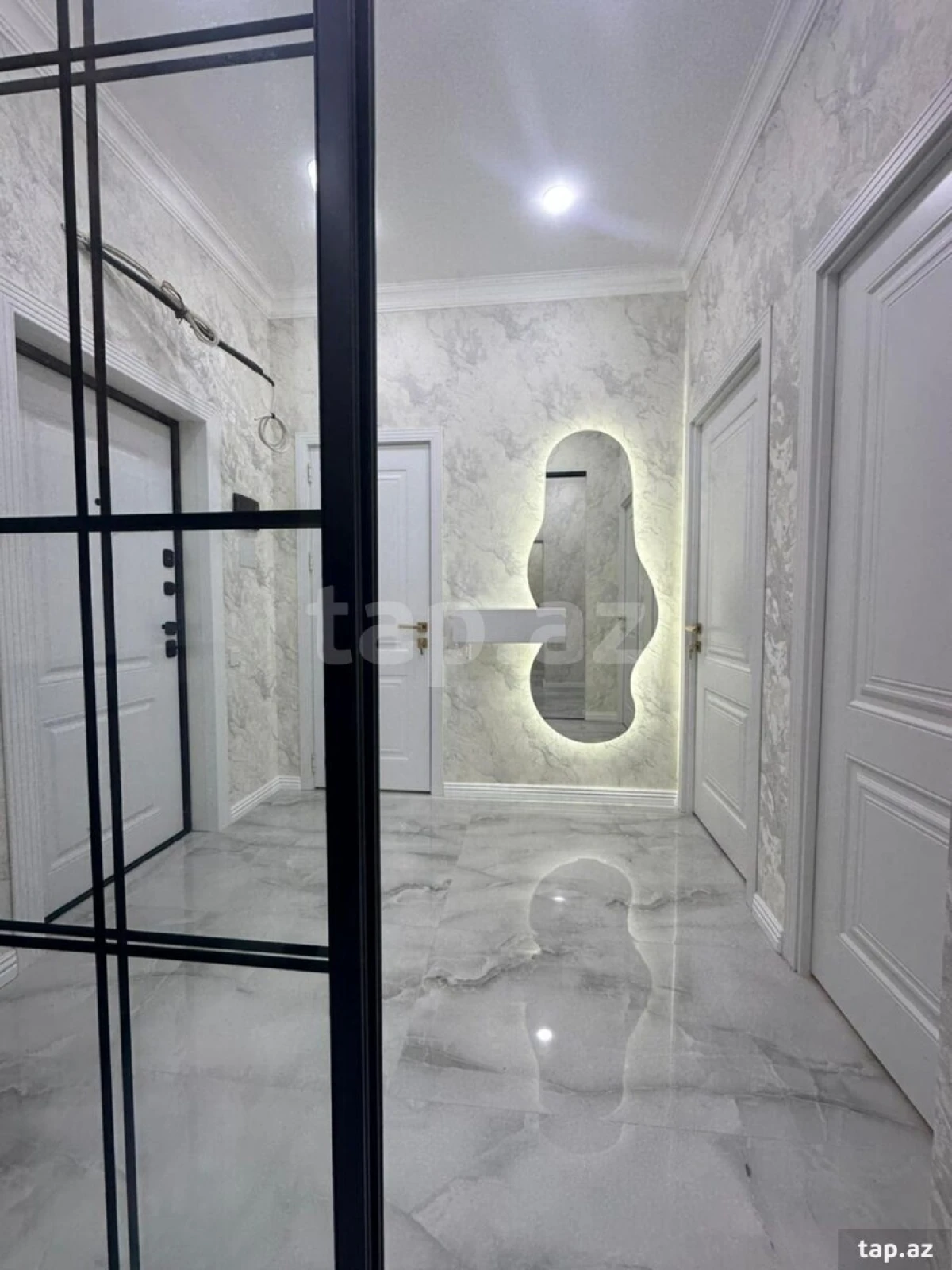 Satılır 2 otaqlı yeni tikili 56 m²