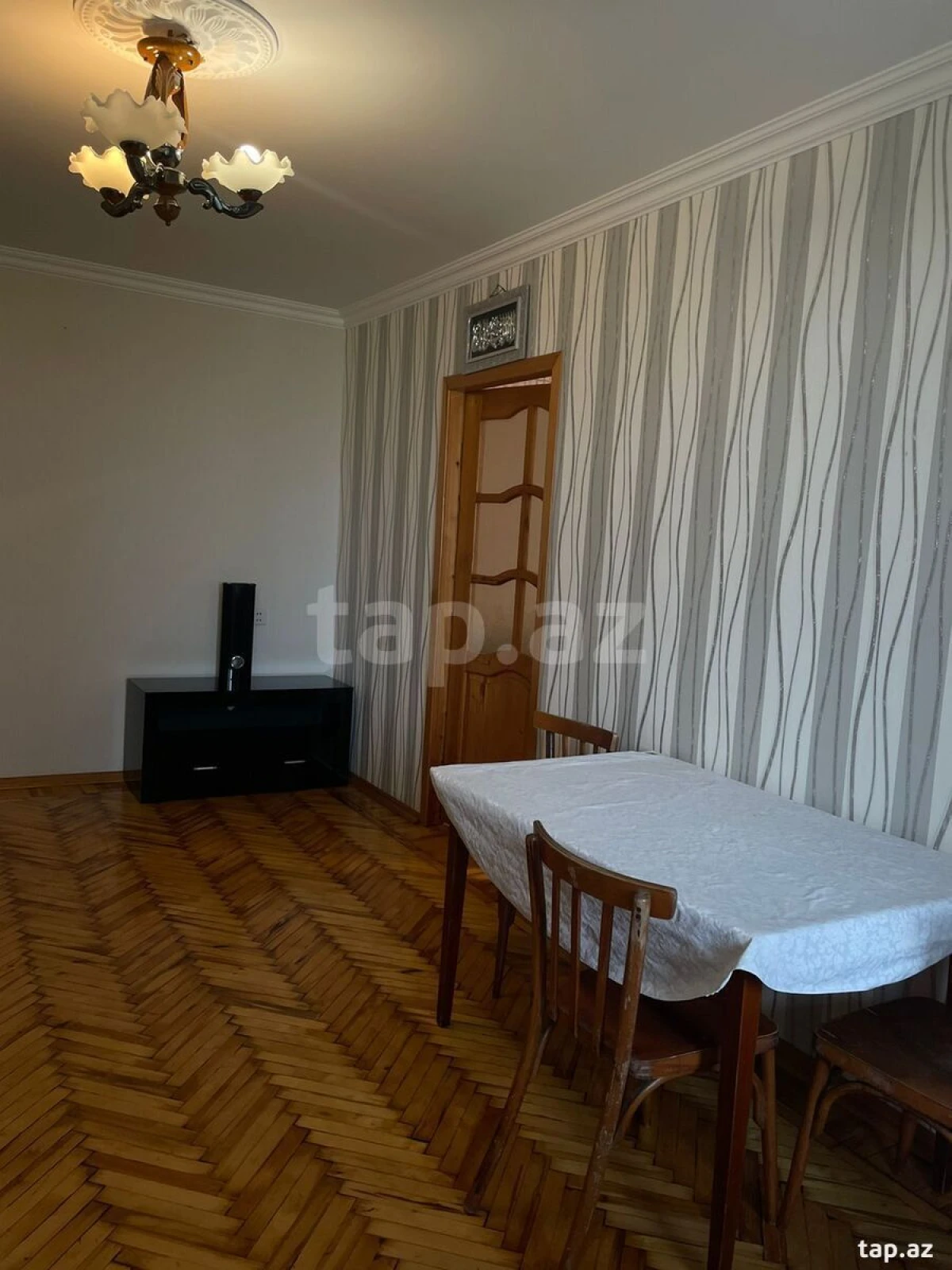 Kirayə verilir 2 otaqlı mənzil 52 m²
