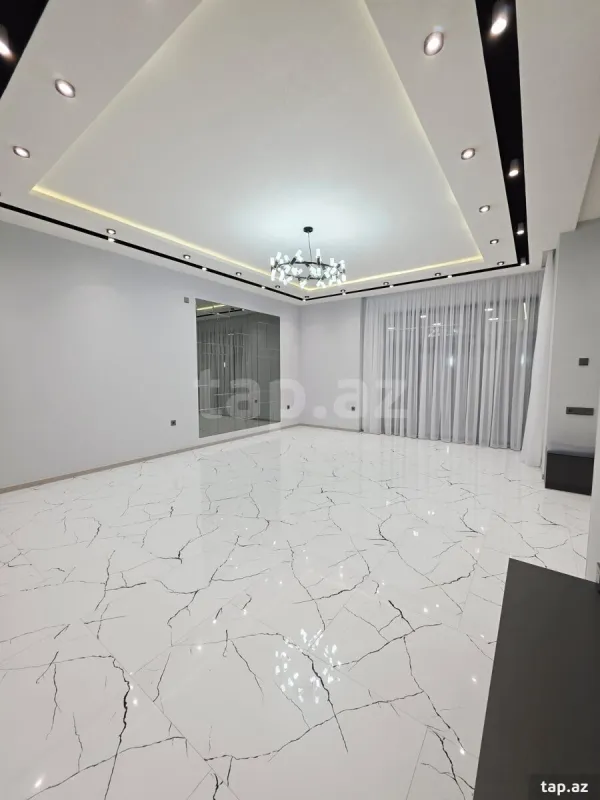 Satılır 4 otaqlı həyət evi