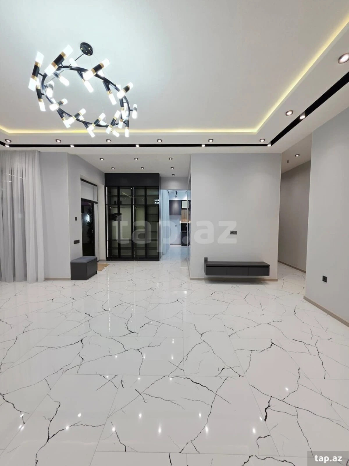 Satılır 4 otaqlı həyət evi