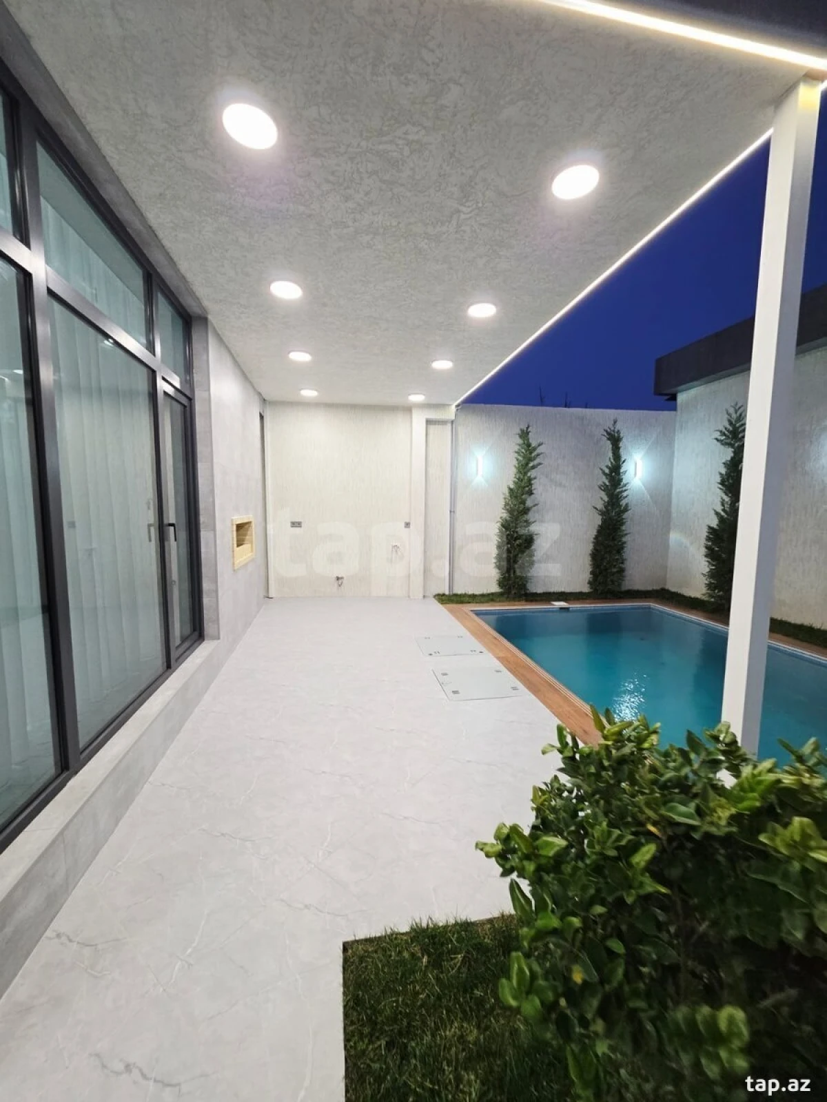 Satılır 4 otaqlı həyət evi