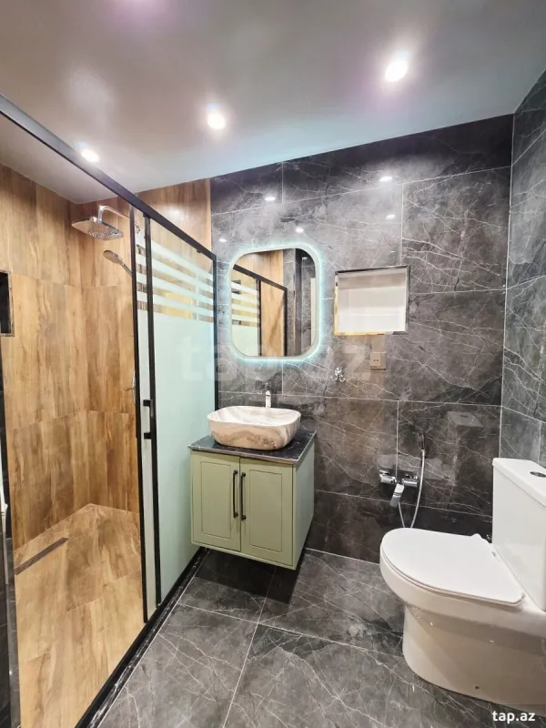 Satılır 4 otaqlı həyət evi