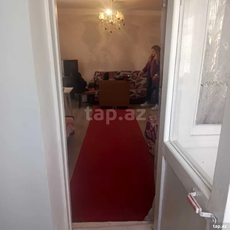 Satılır 1 otaqlı mənzil 35 m²