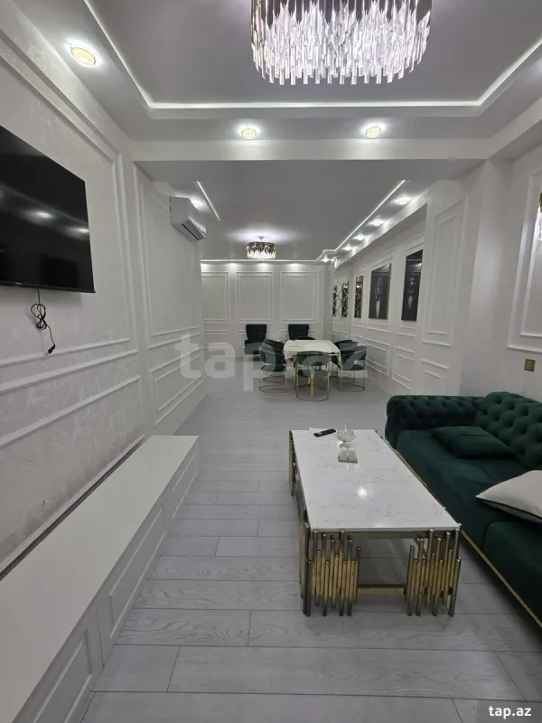 Satılır 2 otaqlı yeni tikili 89 m²