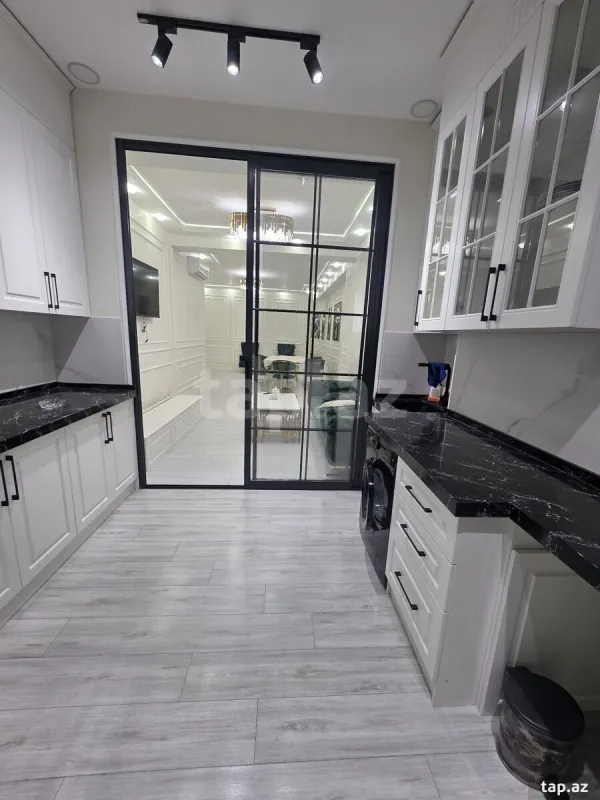 Satılır 2 otaqlı yeni tikili 89 m²