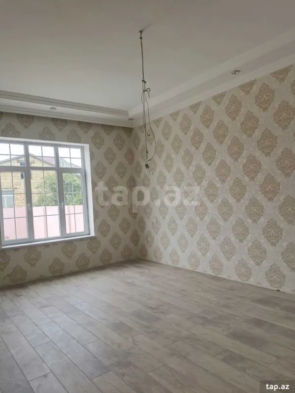 Satılır 4 otaqlı həyət evi