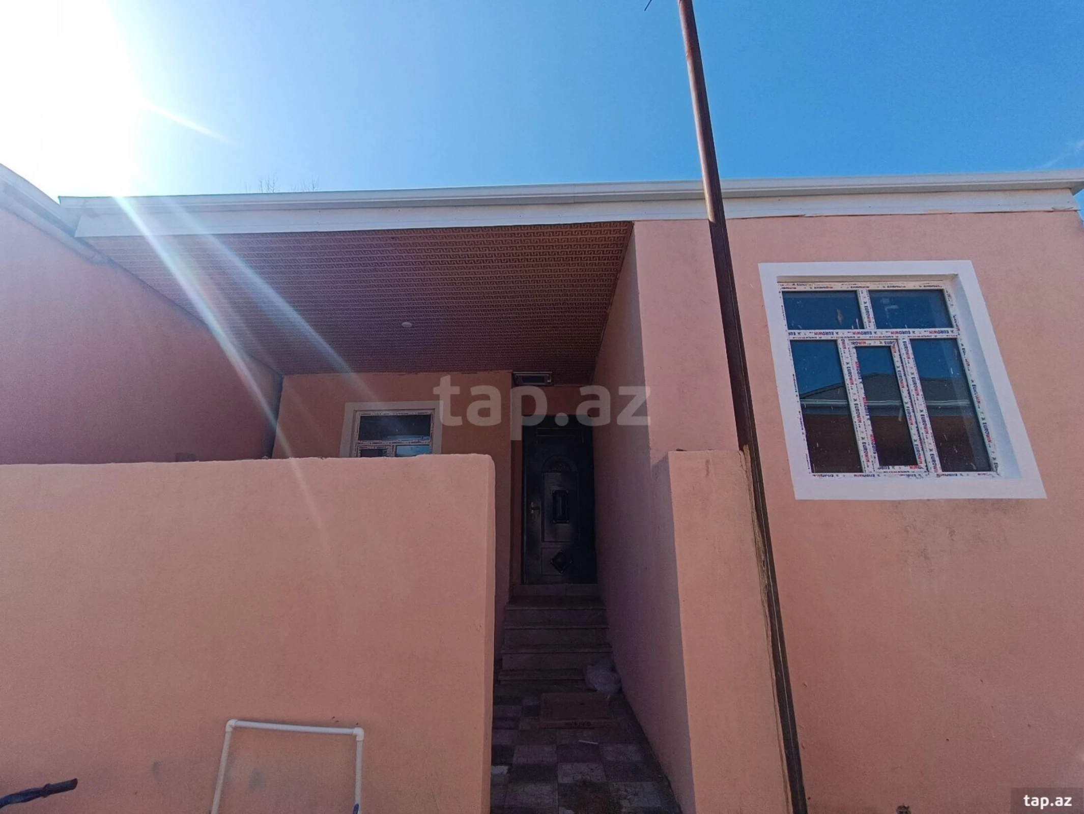 Satılır 3 otaqlı həyət evi