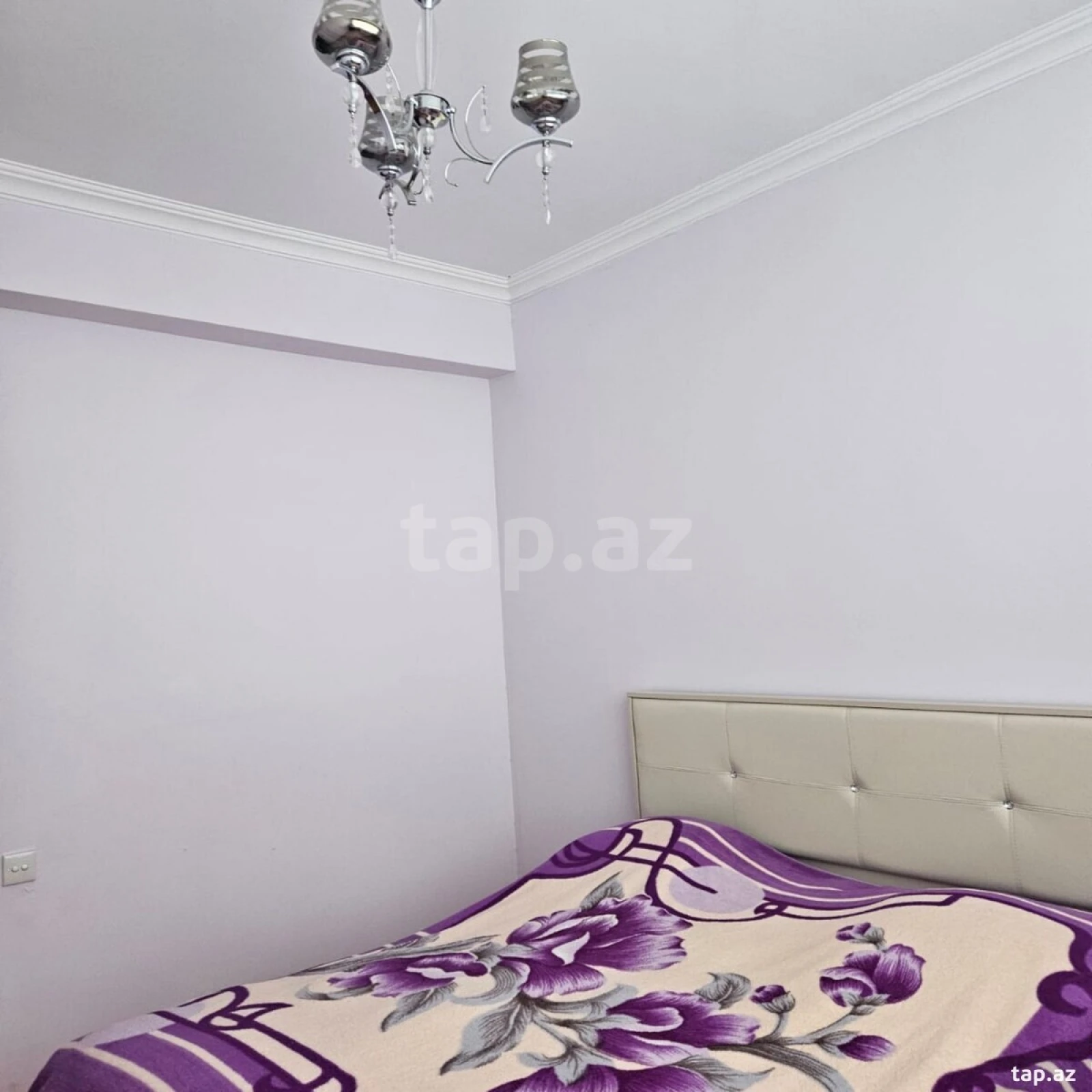 Satılır 3 otaqlı yeni tikili 107 m²