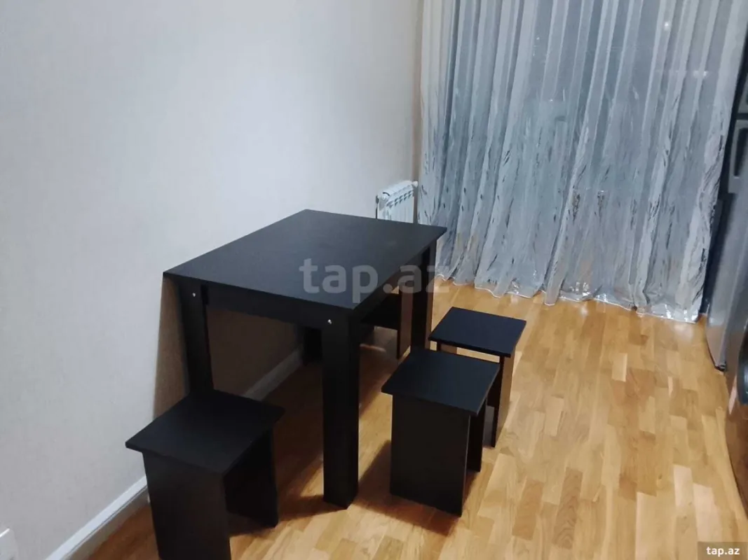 Kirayə verilir 2 otaqlı yeni tikili 85 m²