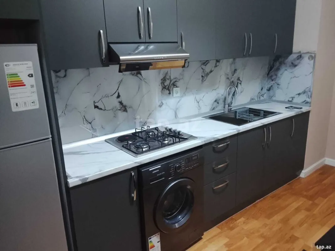 Kirayə verilir 2 otaqlı yeni tikili 85 m²